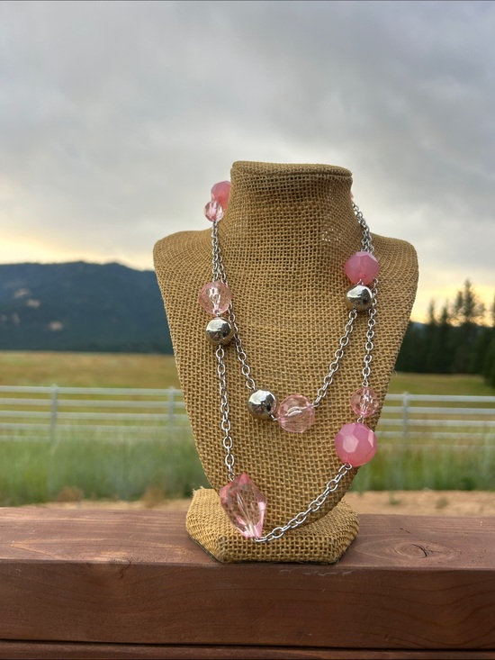 paparazzi Jewelry - paparazzi HITTING A GLOW POINT Pink Faceted Bead Layered Necklace